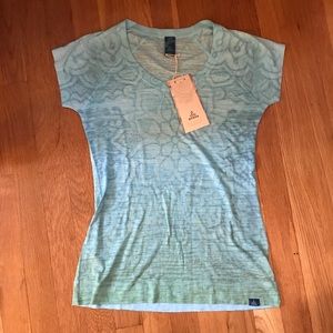 NWT XS Prana Burnout Tee Greens and Blues Floral
